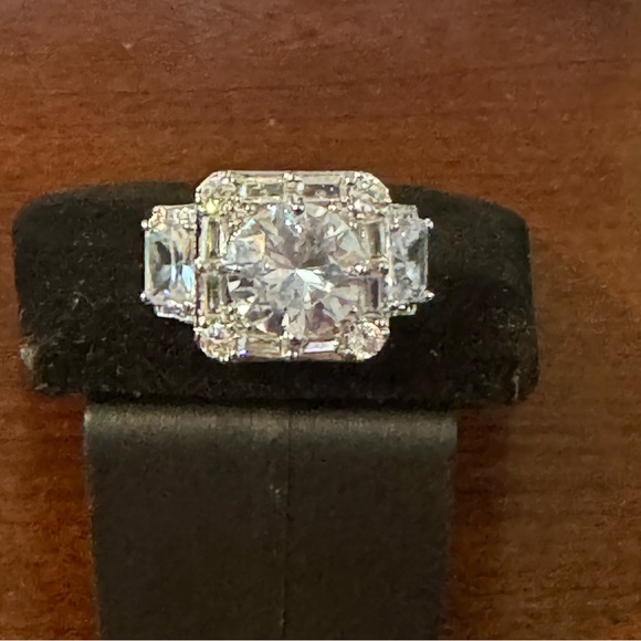 5 Ct Round Simulated Diamond Cluster Bling, Iced Out, Unisex, Badass Ring Sz 9 - Picture 11 of 13